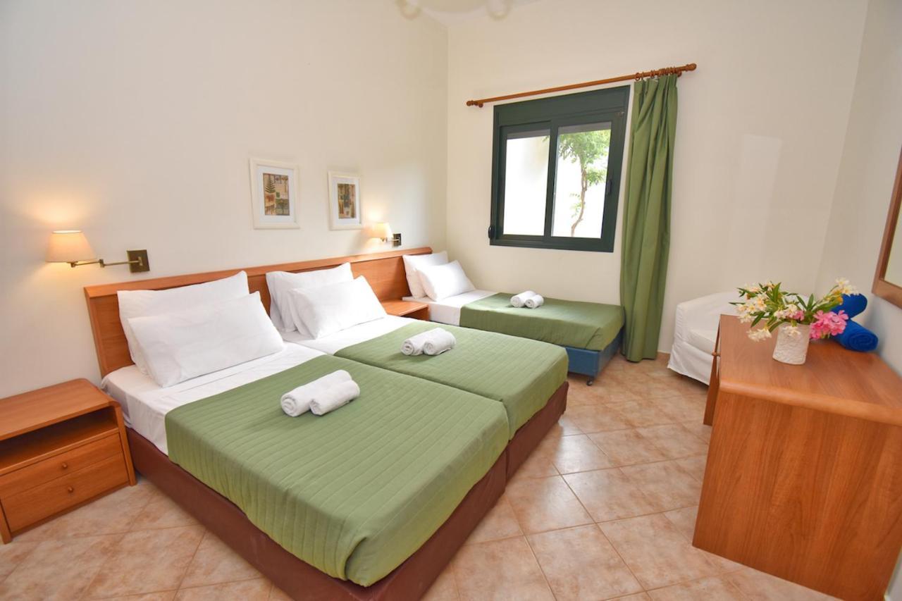 Corfu Resorts Apartments Pelekas Exterior photo